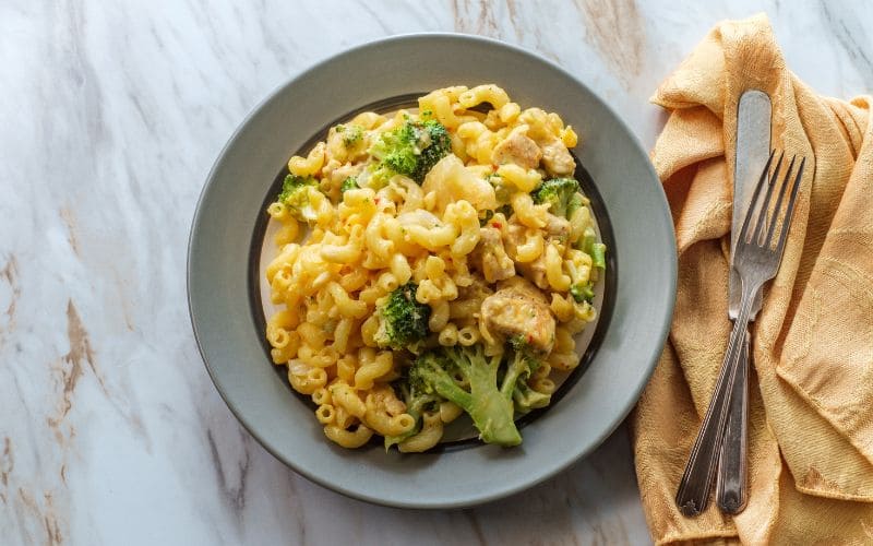 Mac with Broccoli and Spinach