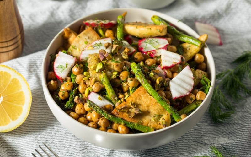 Mediterranean Chickpea & Veggie Bake