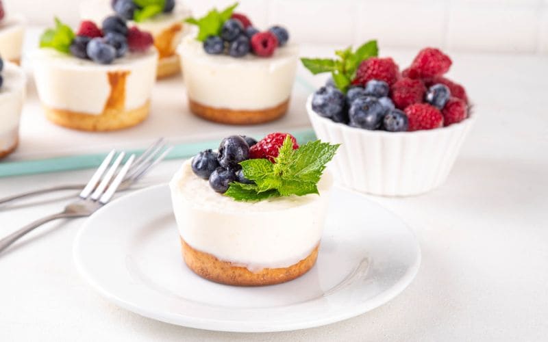Mini Raw Cheesecakes with Cashew Cream and Berries Recipe